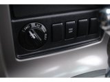 2005 Nissan Pathfinder SE 4x4 Controls
