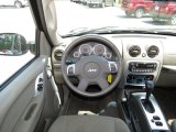2006 Jeep Liberty Limited 4x4 Dashboard