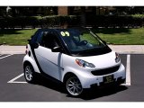2009 Smart fortwo passion cabriolet Front 3/4 View