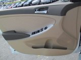 2013 Hyundai Accent GLS 4 Door Door Panel