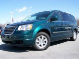2009 Melbourne Green Pearl Chrysler Town & Country Touring #6637332