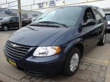 2007 Modern Blue Pearl Chrysler Town & Country  #6562286