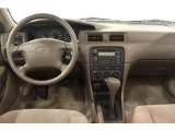 2000 Toyota Camry LE Dashboard