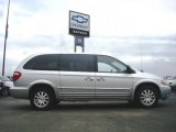 2002 Bright Silver Metallic Chrysler Town & Country LXi #6560640
