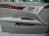 2009 Toyota Avalon Limited Door Panel
