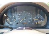 2000 Mercedes-Benz ML 320 4Matic Gauges