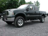 2006 Ford F350 Super Duty XLT SuperCab 4x4 Front 3/4 View