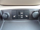 2012 Hyundai Santa Fe Limited V6 Controls