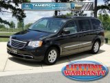 2011 Brilliant Black Crystal Pearl Chrysler Town & Country Touring - L #66774319