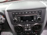 2009 Jeep Wrangler Unlimited Rubicon 4x4 Audio System