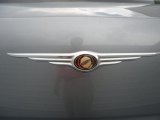 2007 Chrysler 300  Marks and Logos