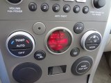 2009 Suzuki Grand Vitara Premium Controls