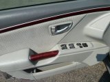 2008 Hyundai Azera GLS Door Panel