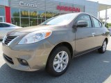 2012 Nissan Versa 1.6 SL Sedan
