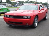 2010 Dodge Challenger R/T Front 3/4 View