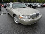 2008 Light French Silk Metallic Lincoln Town Car Signature Limited #67104230