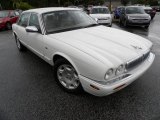 2001 White Onyx Jaguar XJ Vanden Plas #67104228