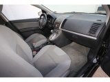 2011 Nissan Sentra 2.0 SR Dashboard