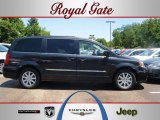 2012 Dark Charcoal Pearl Chrysler Town & Country Touring #67213061