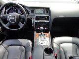 2009 Audi Q7 3.0 TDI quattro Dashboard
