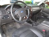 2004 Ford Explorer Limited AWD Dashboard