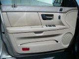 2006 Ford Taurus SE Door Panel
