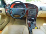 2000 Saab 9-5 SE V6t Sedan Dashboard