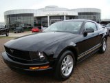 2006 Black Ford Mustang V6 Deluxe Coupe #6745949