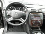 2012 Mercedes-Benz R 350 BlueTEC 4Matic Dashboard