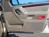2003 Jeep Grand Cherokee Limited Door Panel