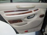 2001 Lincoln Navigator  Door Panel