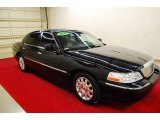 2011 Black Lincoln Town Car Signature Limited #67644682