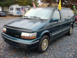 1995 Chrysler Town & Country Standard Model Data, Info and Specs