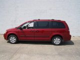 2008 Inferno Red Crystal Pearl Dodge Grand Caravan SE #67744888