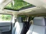 2008 Hummer H3  Sunroof