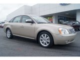 2006 Pueblo Gold Metallic Ford Five Hundred Limited #67900911