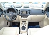 2013 Volkswagen Tiguan SEL Dashboard