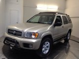 2003 Polished Pewter Metallic Nissan Pathfinder SE 4x4 #67901355