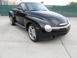2006 Chevrolet SSR  Front 3/4 View