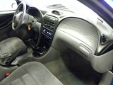 1995 Ford Mustang V6 Coupe Dashboard