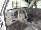 2010 Jeep Commander Sport Dark Slate Gray Interior