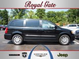 2012 Brilliant Black Crystal Pearl Chrysler Town & Country Touring #68152277