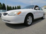 2002 Ford Taurus SEL Front 3/4 View