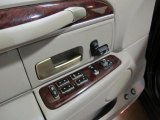 2005 Lincoln Town Car Sedan Controls