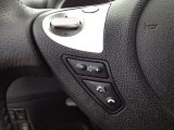 2011 Nissan Juke S AWD Controls