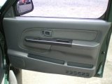 2002 Nissan Xterra SE V6 4x4 Door Panel