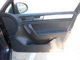 2013 Volkswagen Touareg VR6 FSI Sport 4XMotion Door Panel