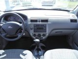 2005 Ford Focus ZX4 SES Sedan Dashboard