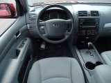 2009 Kia Borrego LX V6 4x4 Dashboard