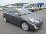 2013 Hyundai Accent SE 5 Door